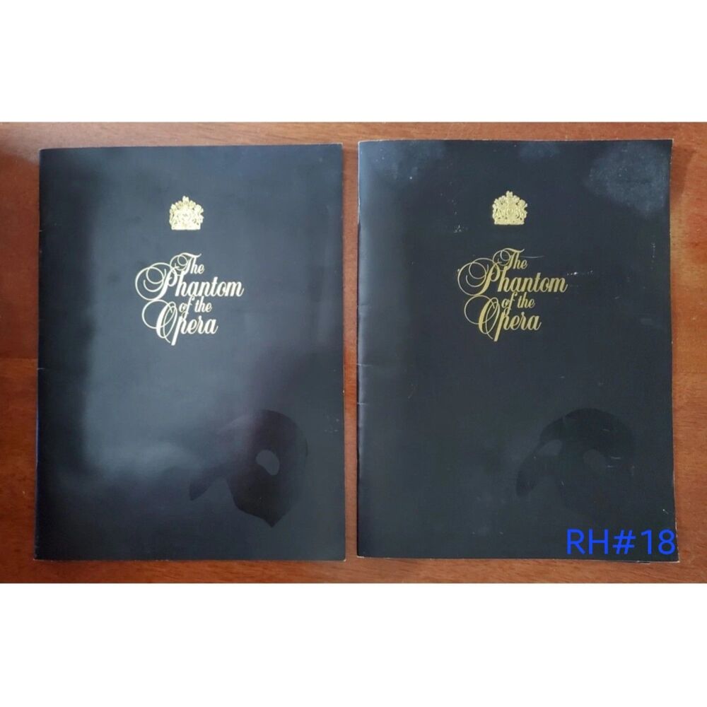2 - The Phantom Of The Opera Broadway Souvenir Program + Insert 2005 - RH#18